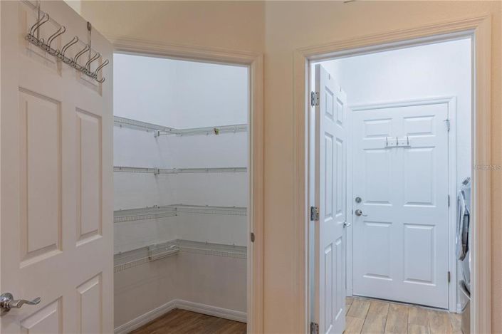 Image No.9-2 Bed Property for sale