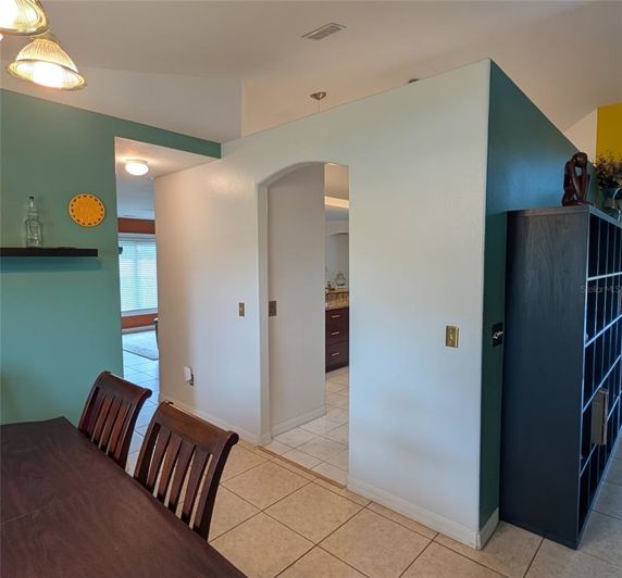 Image No.25-3 Bed Property for sale
