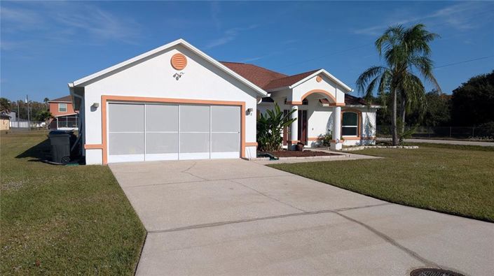 Image No.3-3 Bed Property for sale