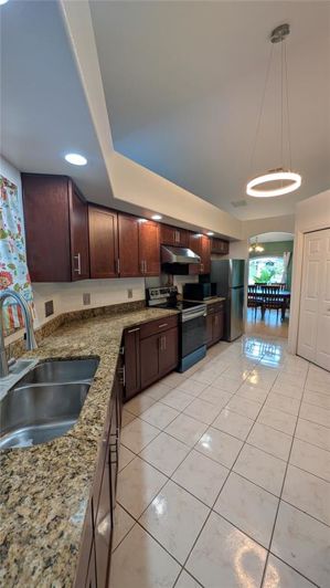 Image No.30-3 Bed Property for sale