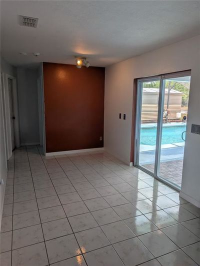 Image No.38-3 Bed Property for sale
