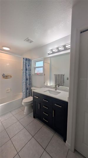 Image No.43-3 Bed Property for sale