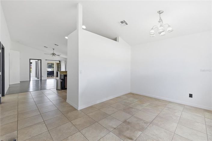 Image No.4-3 Bed Property for sale