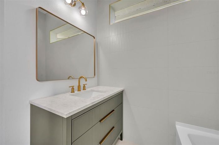 Image No.33-4 Bed Property for sale