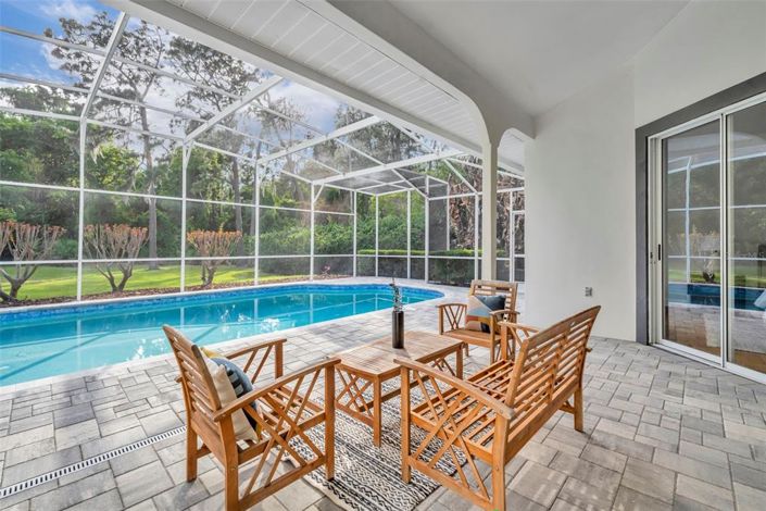 Image No.40-4 Bed Property for sale