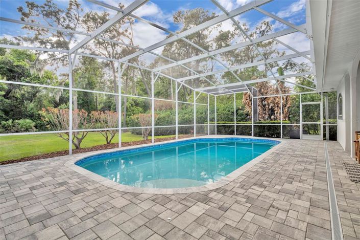 Image No.41-4 Bed Property for sale