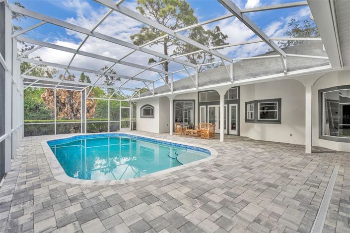 Image No.42-4 Bed Property for sale