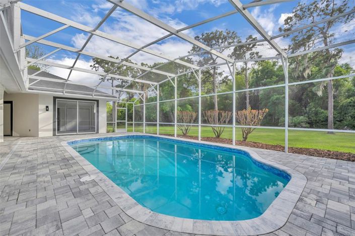 Image No.45-4 Bed Property for sale