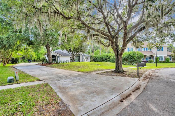 Image No.54-4 Bed Property for sale