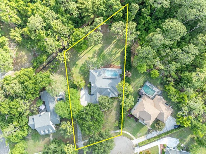 Image No.57-4 Bed Property for sale