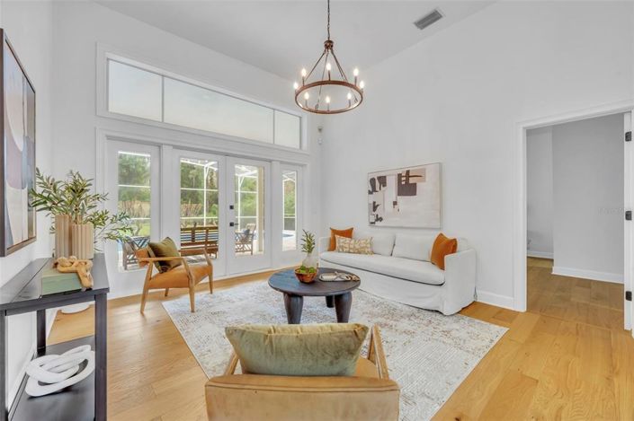 Image No.6-4 Bed Property for sale