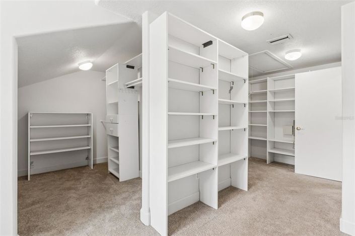 Image No.39-5 Bed Property for sale