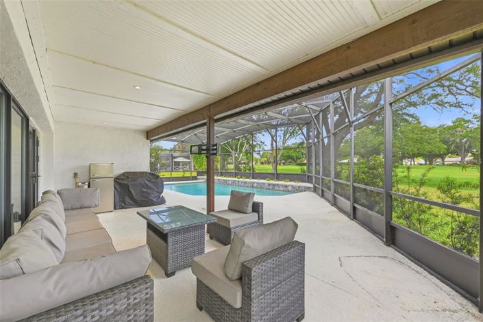 Image No.39-3 Bed Property for sale