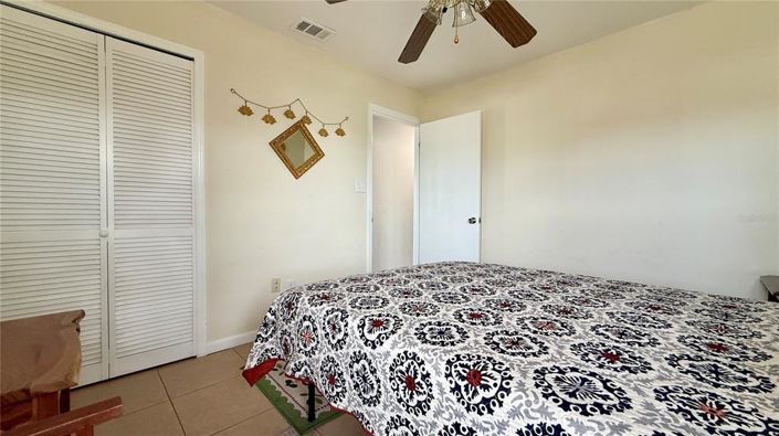 Image No.25-4 Bed Property for sale