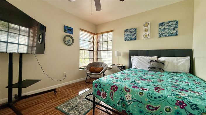 Image No.26-4 Bed Property for sale