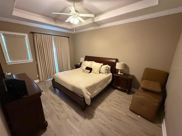 Image No.14-4 Bed Property for sale