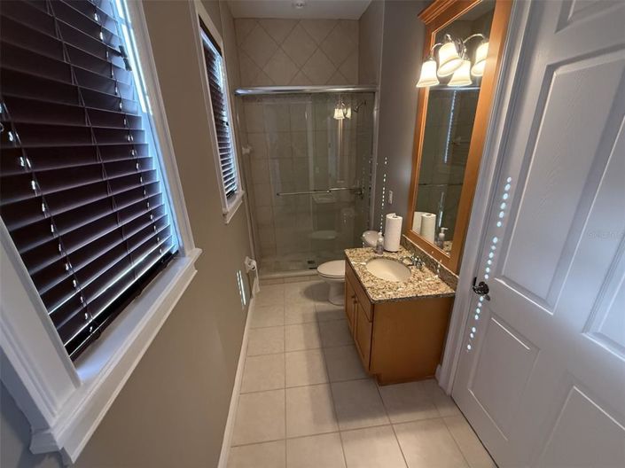 Image No.4-4 Bed Property for sale