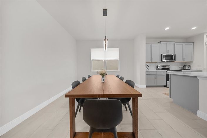 Image No.23-5 Bed Property for sale