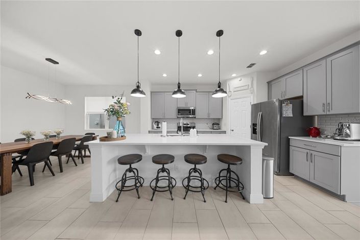 Image No.25-5 Bed Property for sale