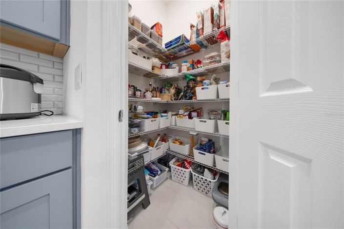 Image No.36-5 Bed Property for sale