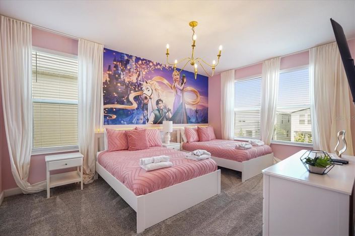 Image No.29-6 Bed Property for sale