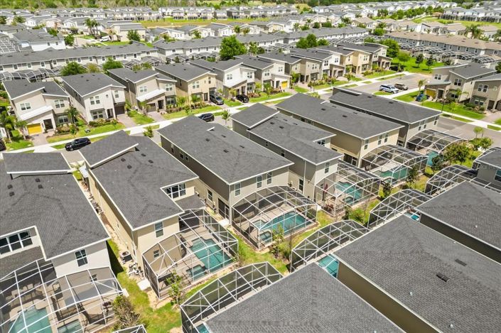 Image No.41-6 Bed Property for sale