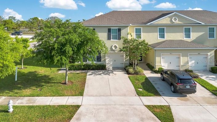 Image No.25-3 Bed Townhouse for sale