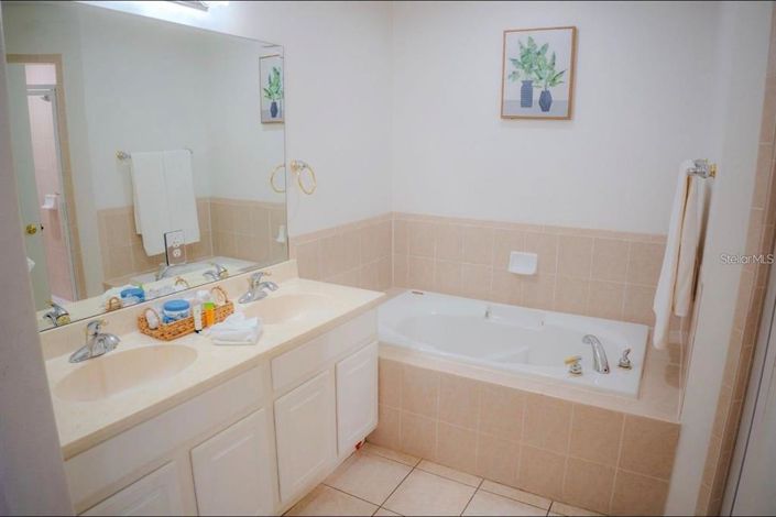 Image No.54-Propriété de 4 chambres à vendre à Davenport