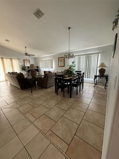 Image No.4-Propriété de 3 chambres à vendre à Davenport