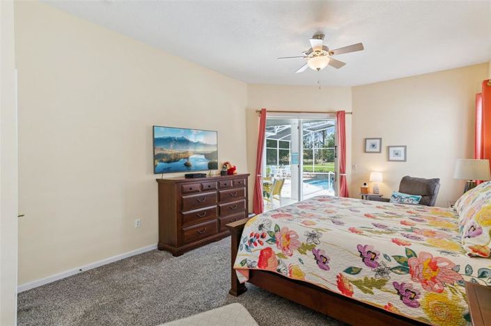 Image No.30-5 Bed Property for sale