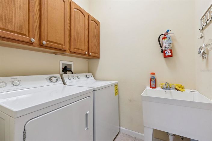 Image No.42-5 Bed Property for sale