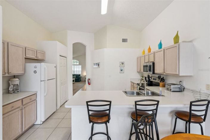 Image No.13-4 Bed Property for sale