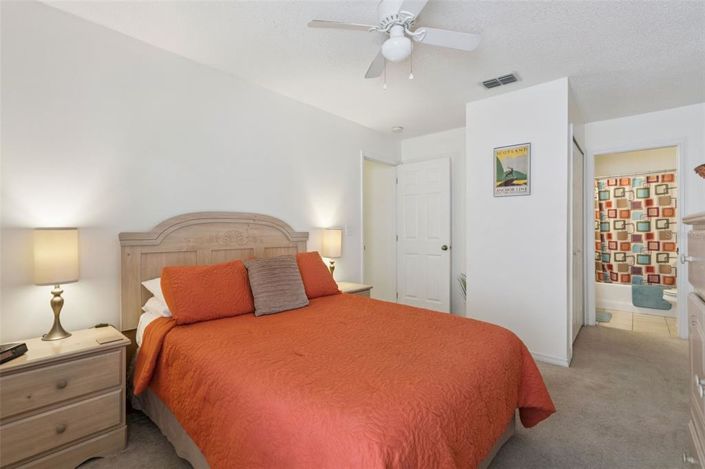 Image No.16-4 Bed Property for sale