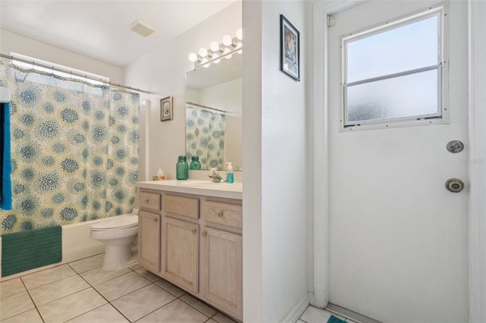 Image No.21-4 Bed Property for sale