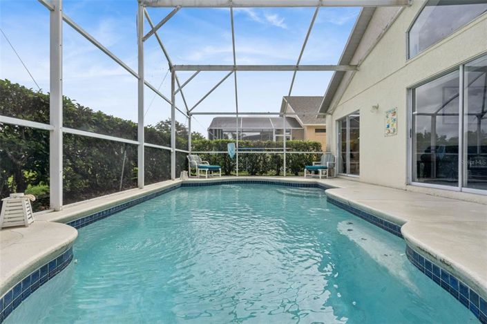 Image No.28-4 Bed Property for sale