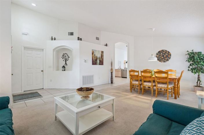 Image No.5-4 Bed Property for sale