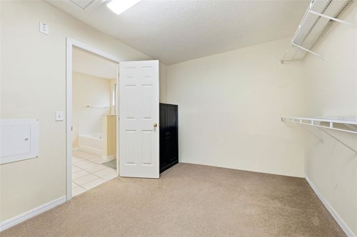 Image No.43-5 Bed Property for sale