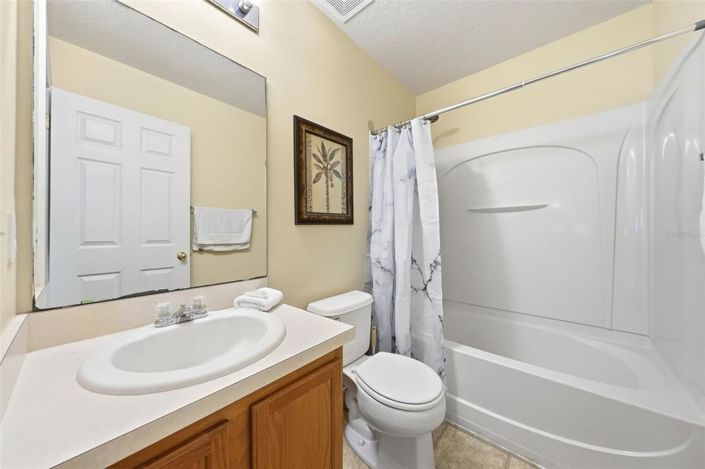 Image No.48-5 Bed Property for sale