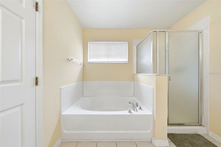 Image No.52-5 Bed Property for sale