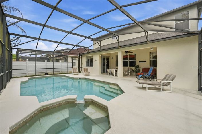 Image No.7-5 Bed Property for sale