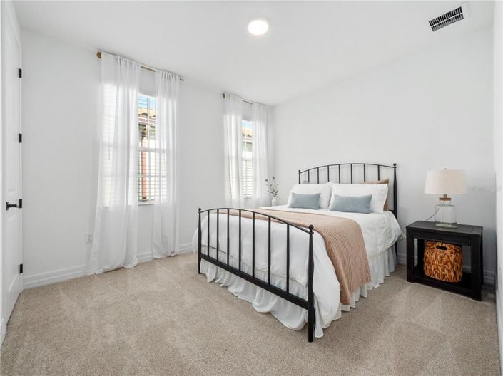 Image No.26-4 Bed Property for sale