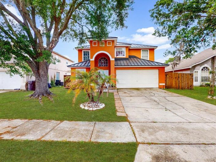 Image No.2-6 Bed Property for sale