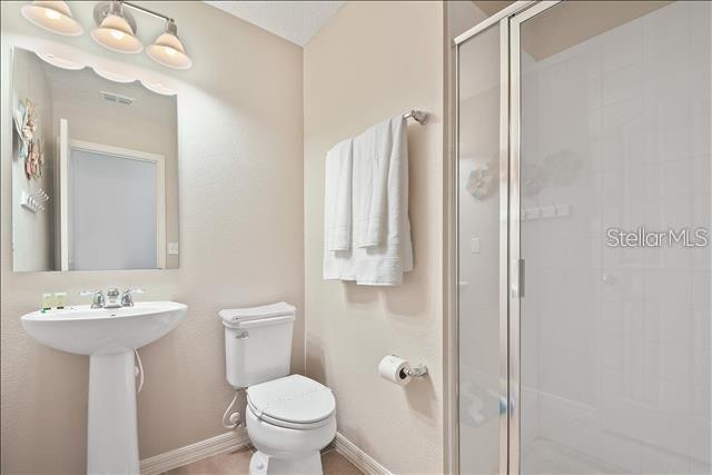 Image No.17-4 Bed Townhouse for sale