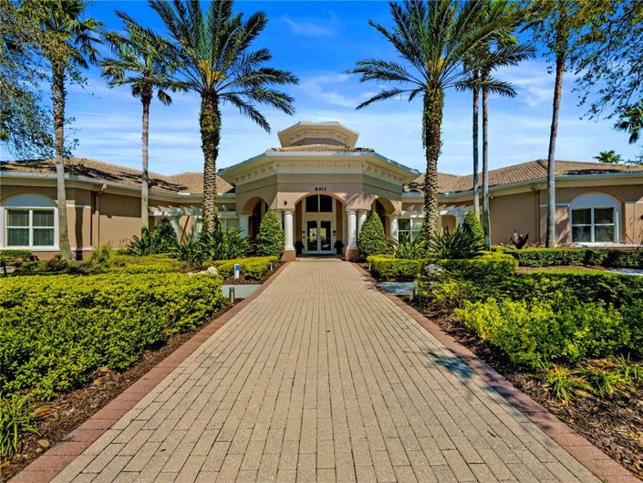 Image No.18-3 Bed Property for sale