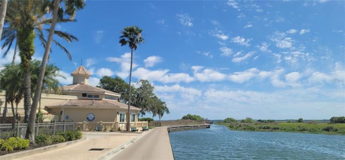 Image No.36-5 Bed Property for sale