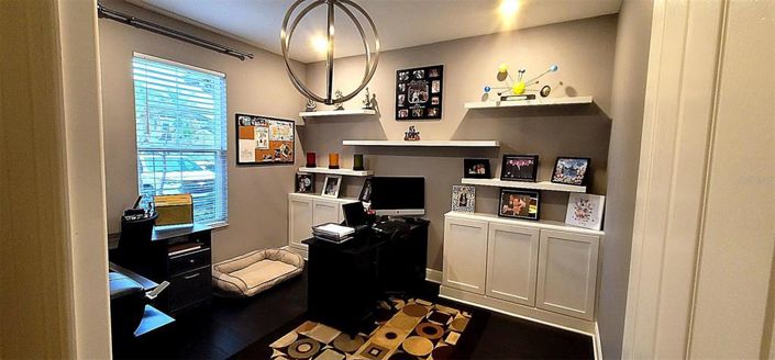 Image No.9-5 Bed Property for sale