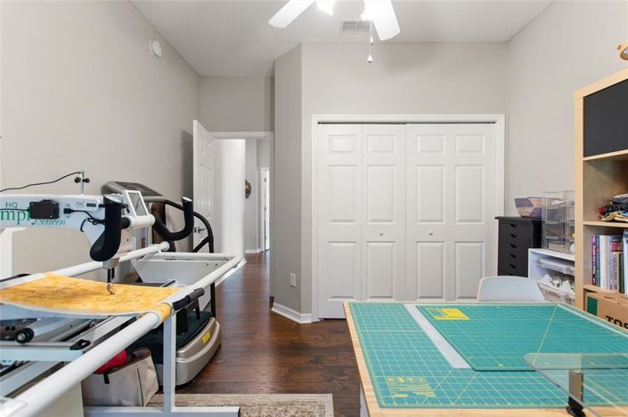 Image No.19-3 Bed Property for sale