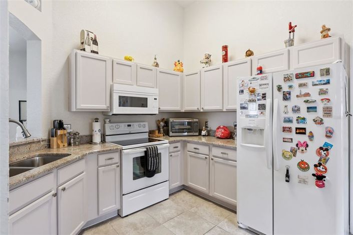 Image No.11-4 Bed Property for sale