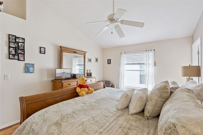 Image No.24-4 Bed Property for sale