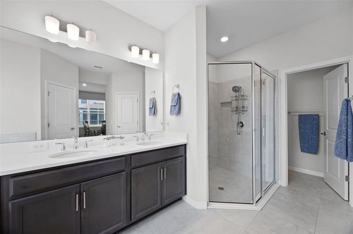 Image No.32-3 Bed Property for sale